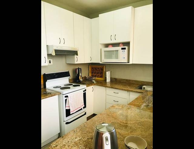 2 BEDROOM APARTMENT FOR SALE IN GERMISTON CENTRAL